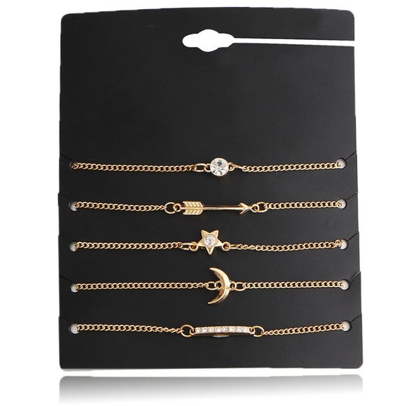 Jewelry - NEW 5pc bracelet set